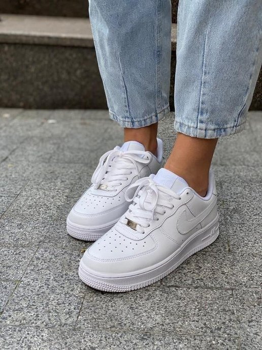 air force 1s nike womens