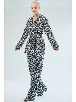 Брючный леопардовый костюм